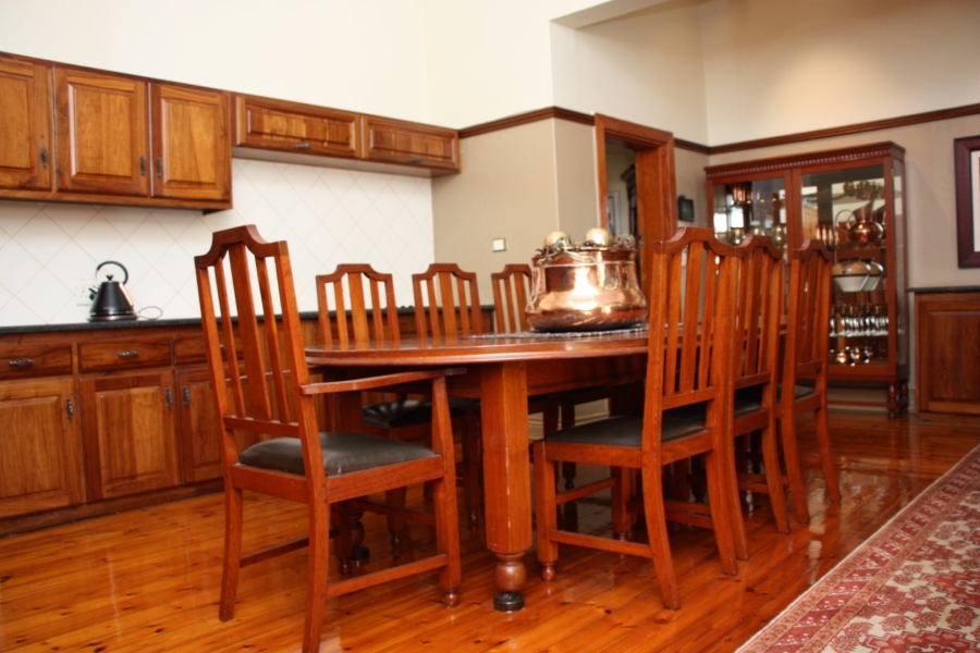 5 Bedroom Property for Sale in Waverley Free State